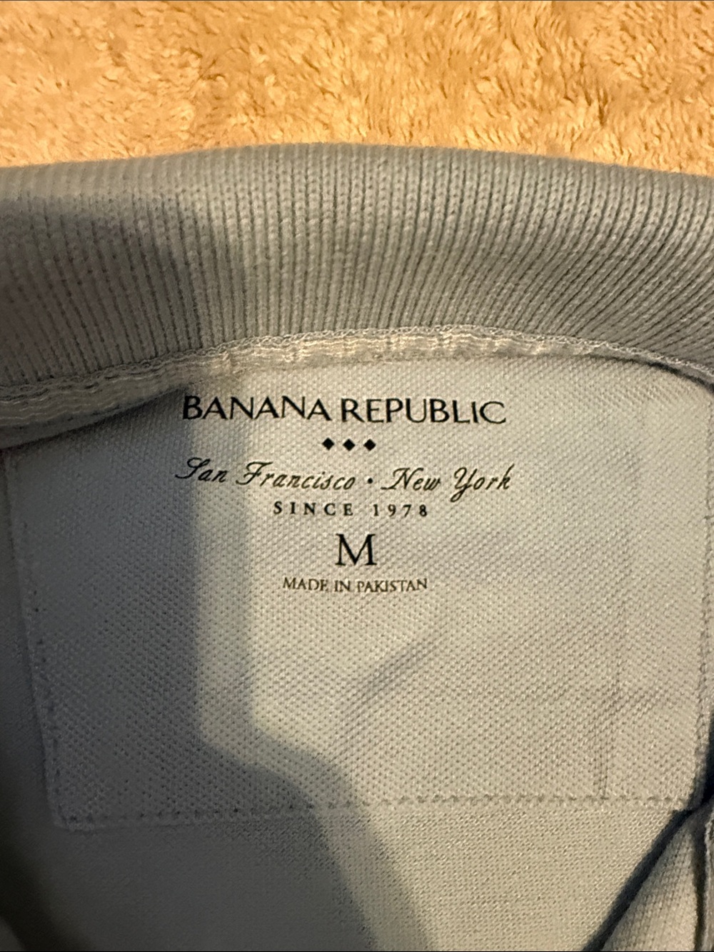 Banana Republic Light Blue Men's Polo Shirt - Picture 2 of 4